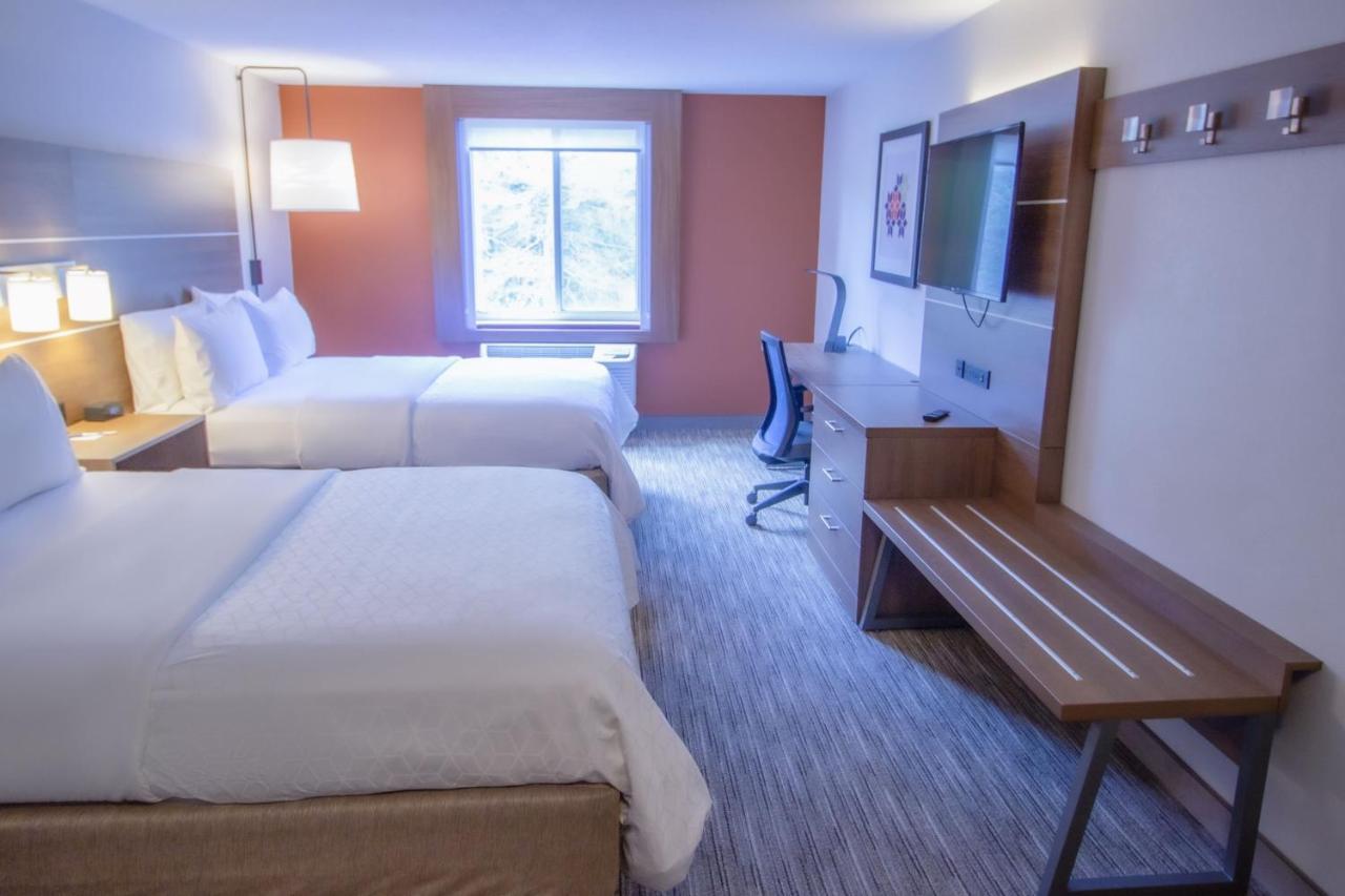 Holiday Inn Express & Suites - Lincoln East - White Mountains By Ihg Exterior photo