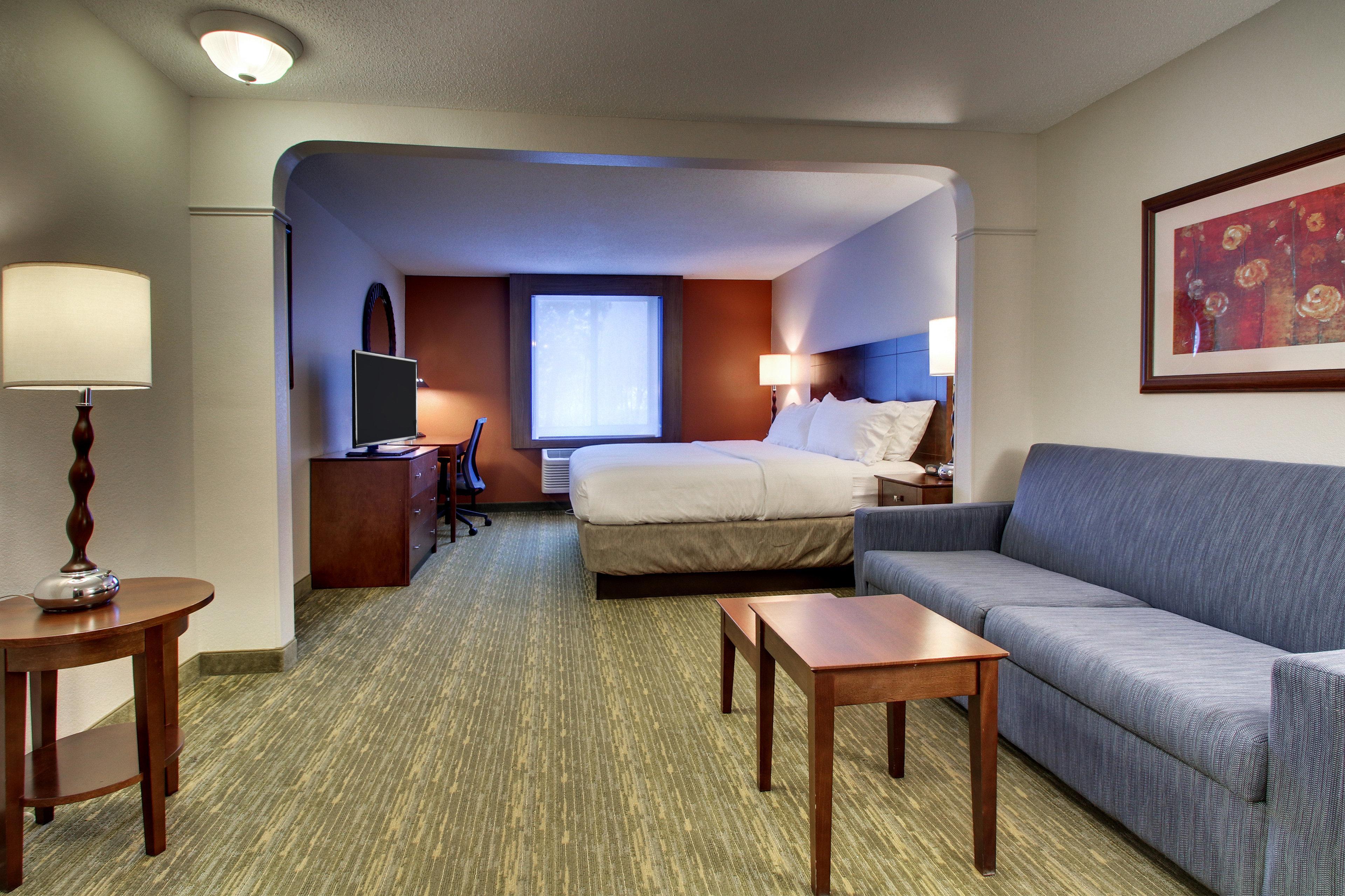 Holiday Inn Express & Suites - Lincoln East - White Mountains By Ihg Exterior photo