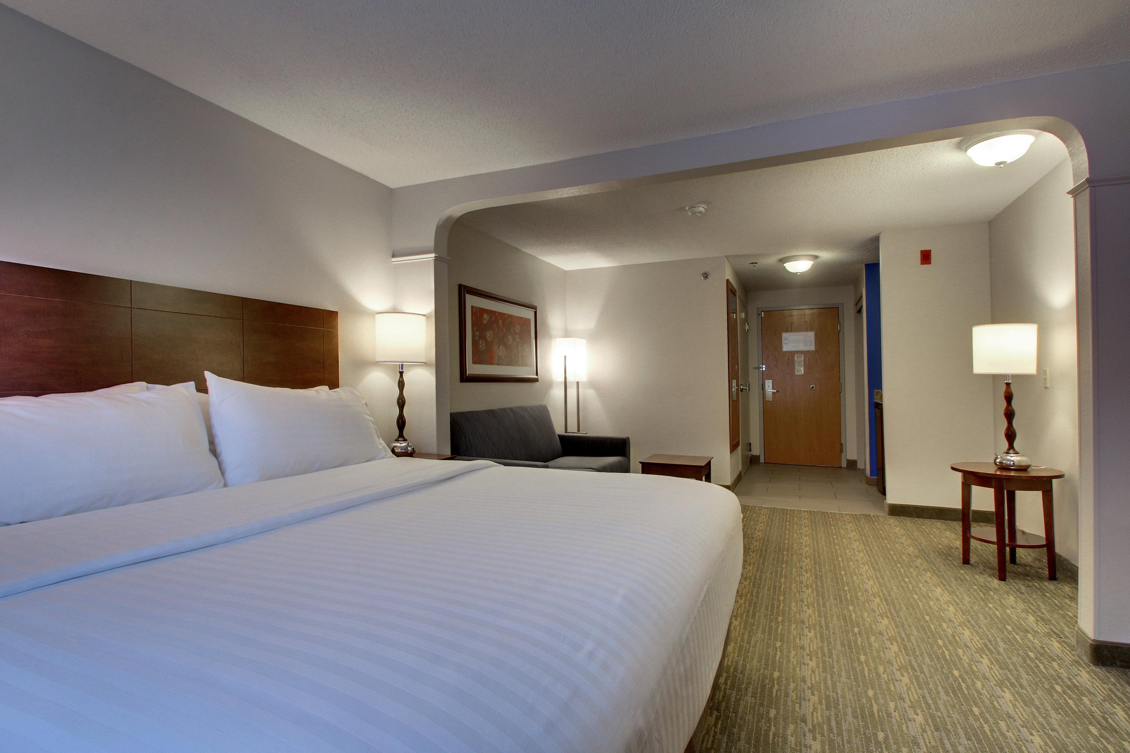 Holiday Inn Express & Suites - Lincoln East - White Mountains By Ihg Exterior photo